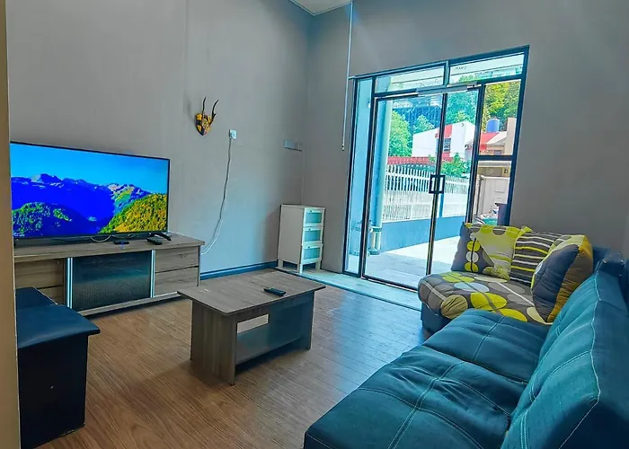Aaronl Homestay