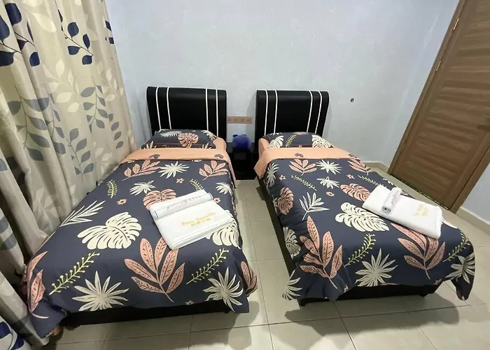 Kota Kinabalu Four Seasons Homestay 沙巴亚庇四季小屋