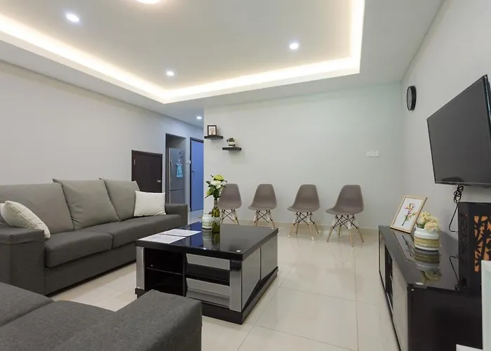 Hin Loi Homes