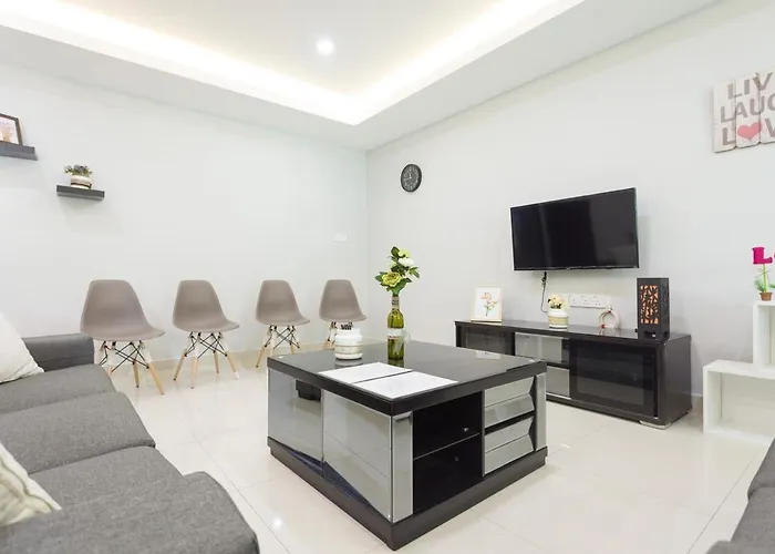 Hin Loi Homes