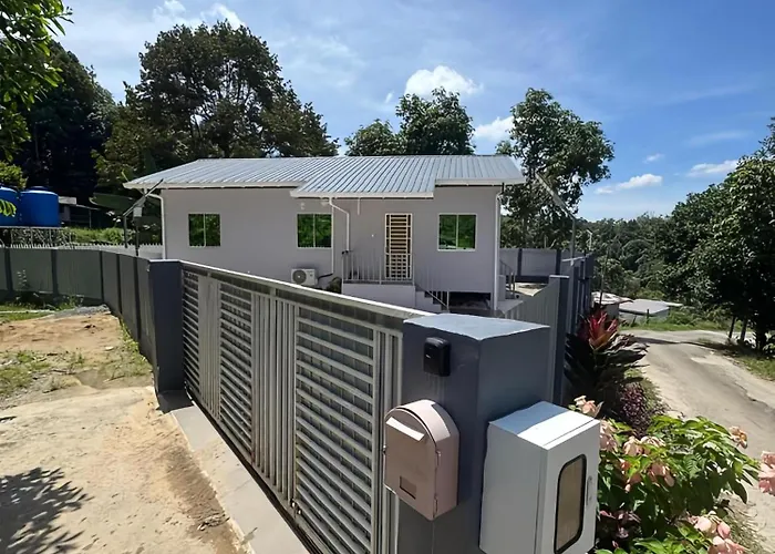 Hana Houz Homestay