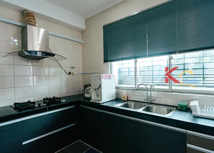 Cozy Retreat Home- 5R3B- 16 Pax- 5Mins To Citykk And Imagomall